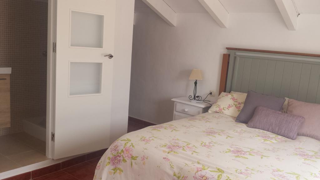 Country house Casas Isabel