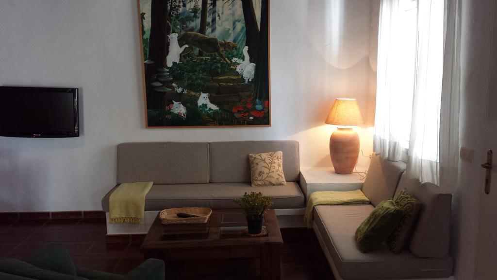 Casas Isabel Zahora
