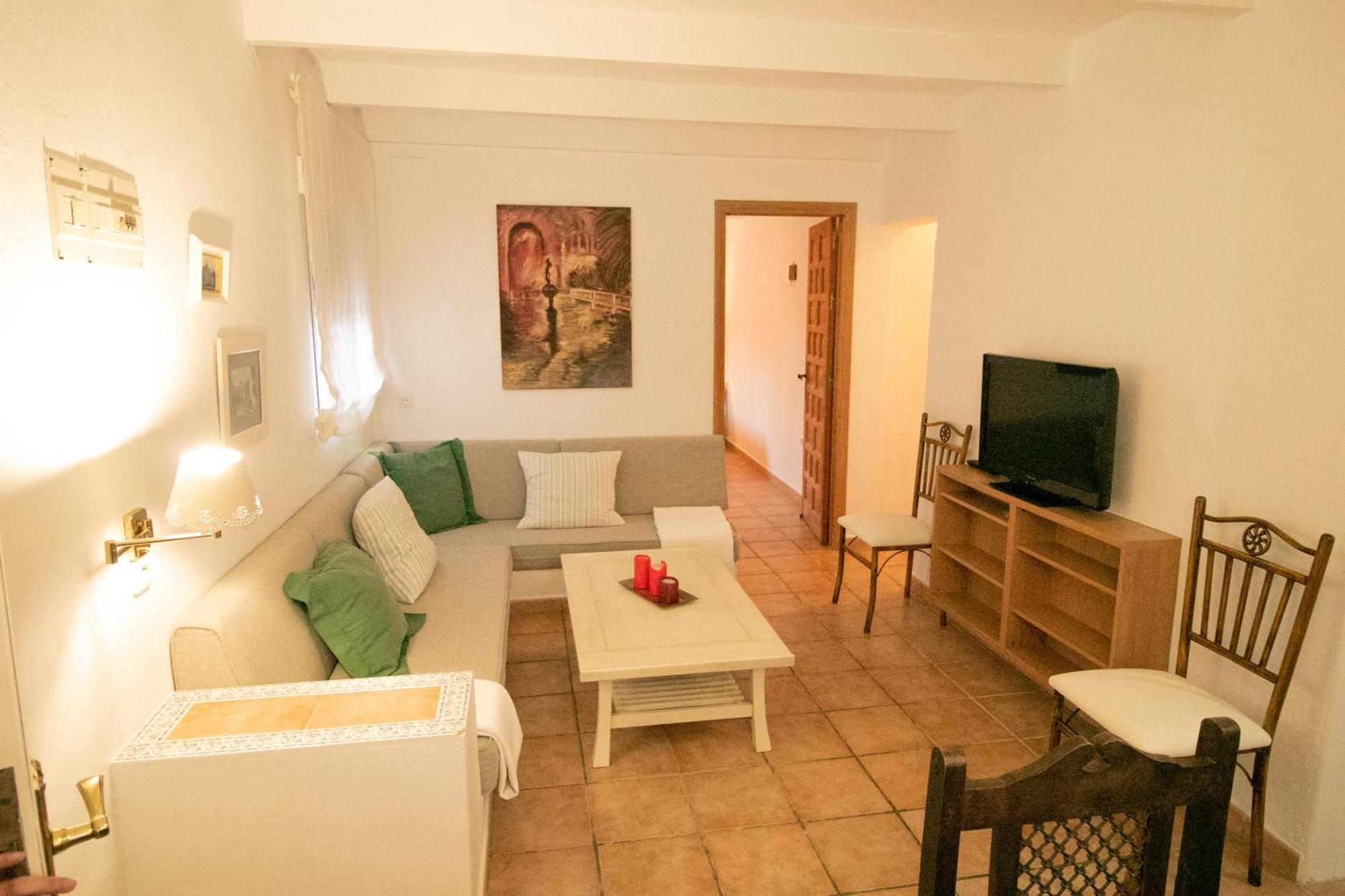 Country house Casas Isabel